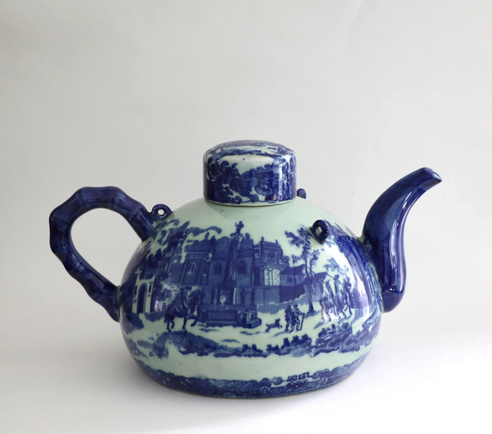 Late 20th Century Blue and White Victoria Wear Teapot - 8