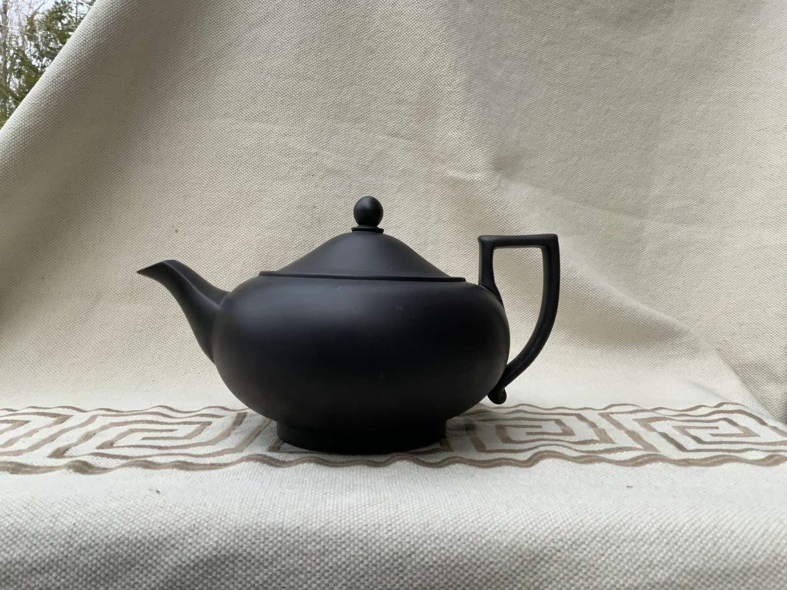 Georgian Style Wedgwood Black Basalt Jasperware Teapot - 8