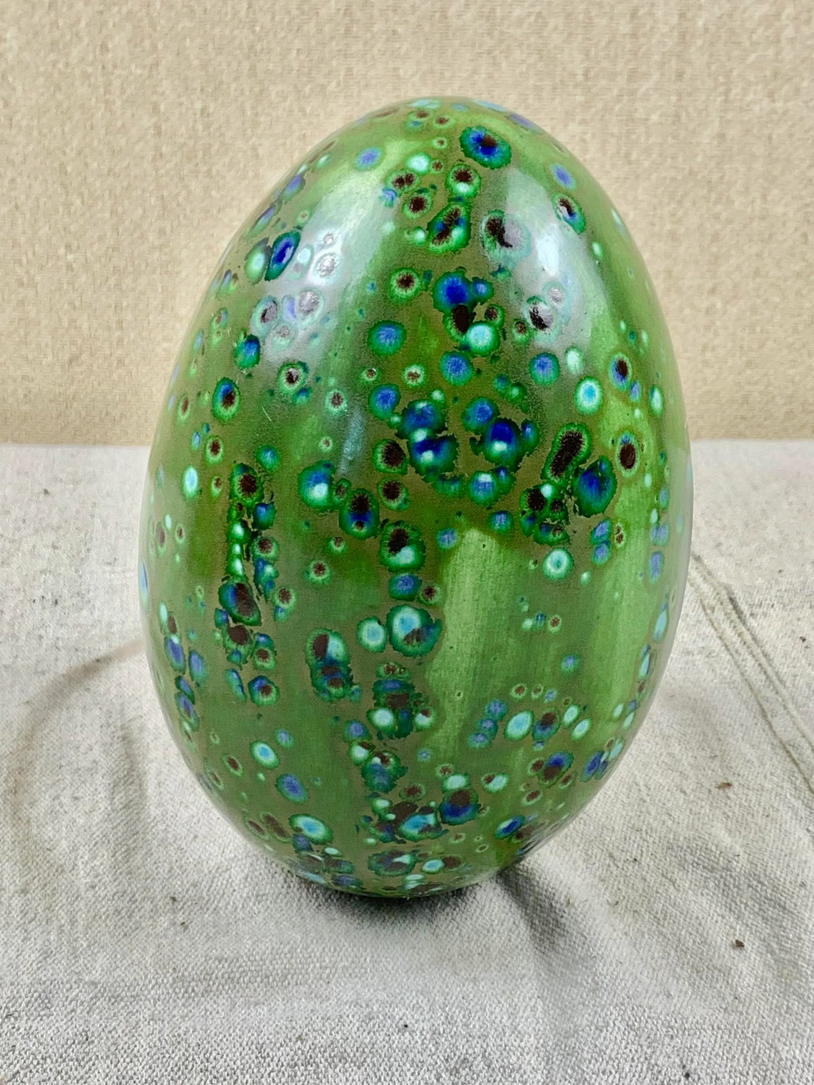Vintage Large Green Speckled Ceramic Egg - 5