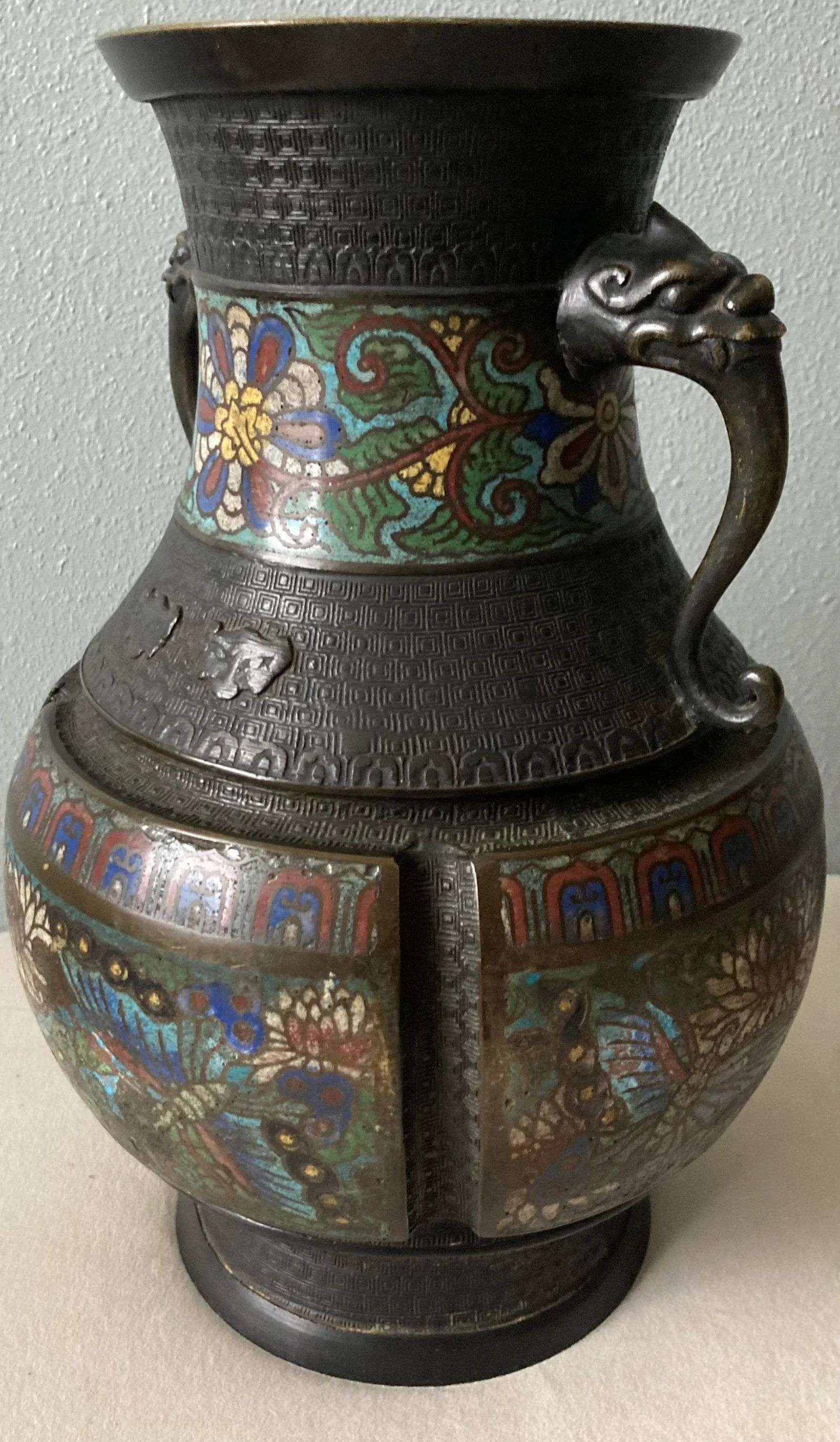 Mid 19th C Bronze Japanese Champleve Urn With Foo Dog Handles - 4