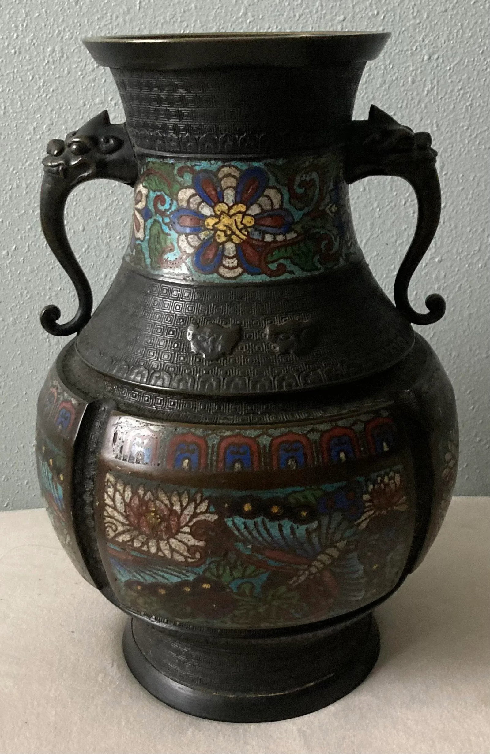 Mid 19th C Bronze Japanese Champleve Urn With Foo Dog Handles - 7