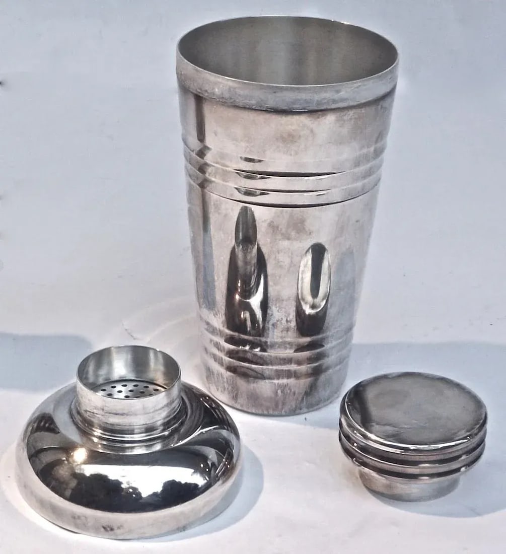 Art Deco Silver Cocktail Shaker & Cups - Set of 6 - 6