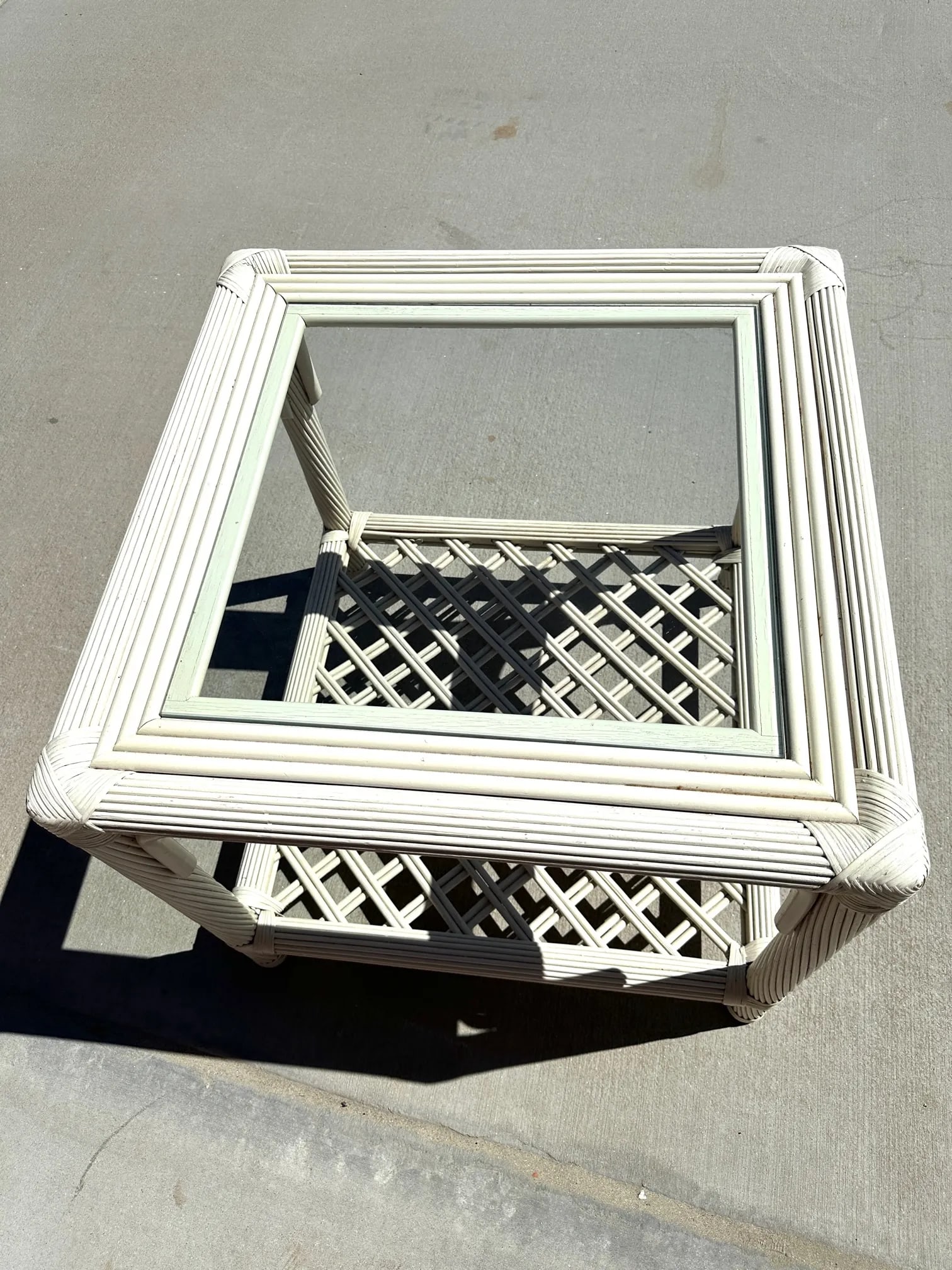 Vintage Ficks Reed White Rattan Side Table - 4
