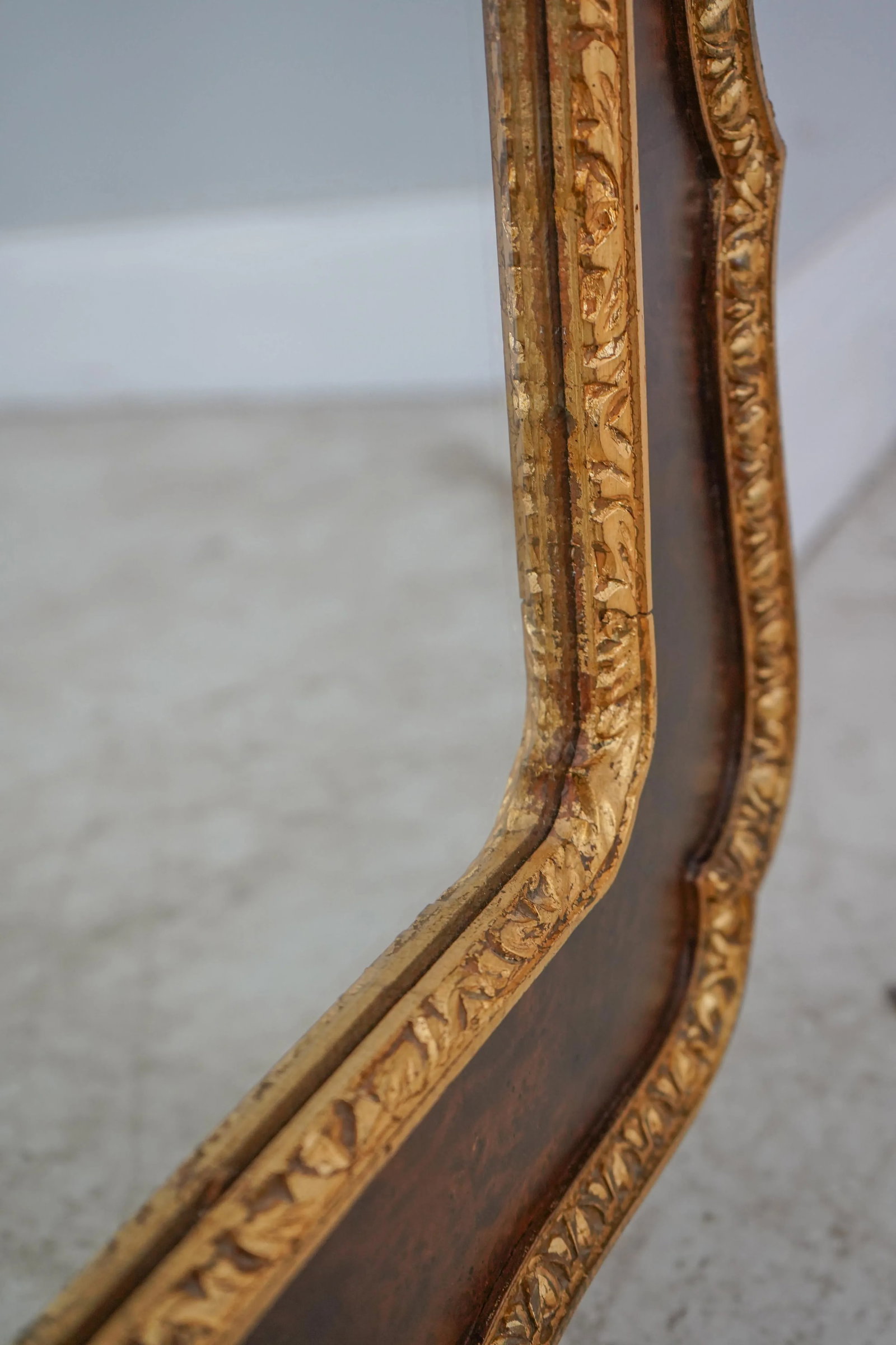 Italian Made Georgian Style Burl Walnut Gold Mirror - 3