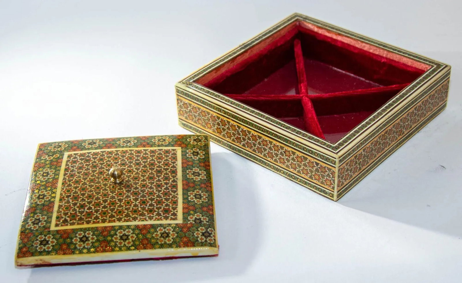1950s Anglo Indian Micro Sadeli Mosaic Inlaid Jewelry Box - 10