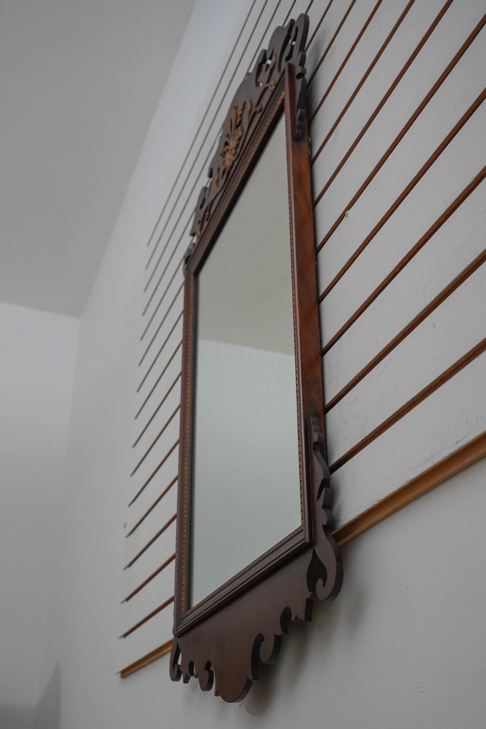 Kindel Vintage Chippendale Mahogany Mirror - 2