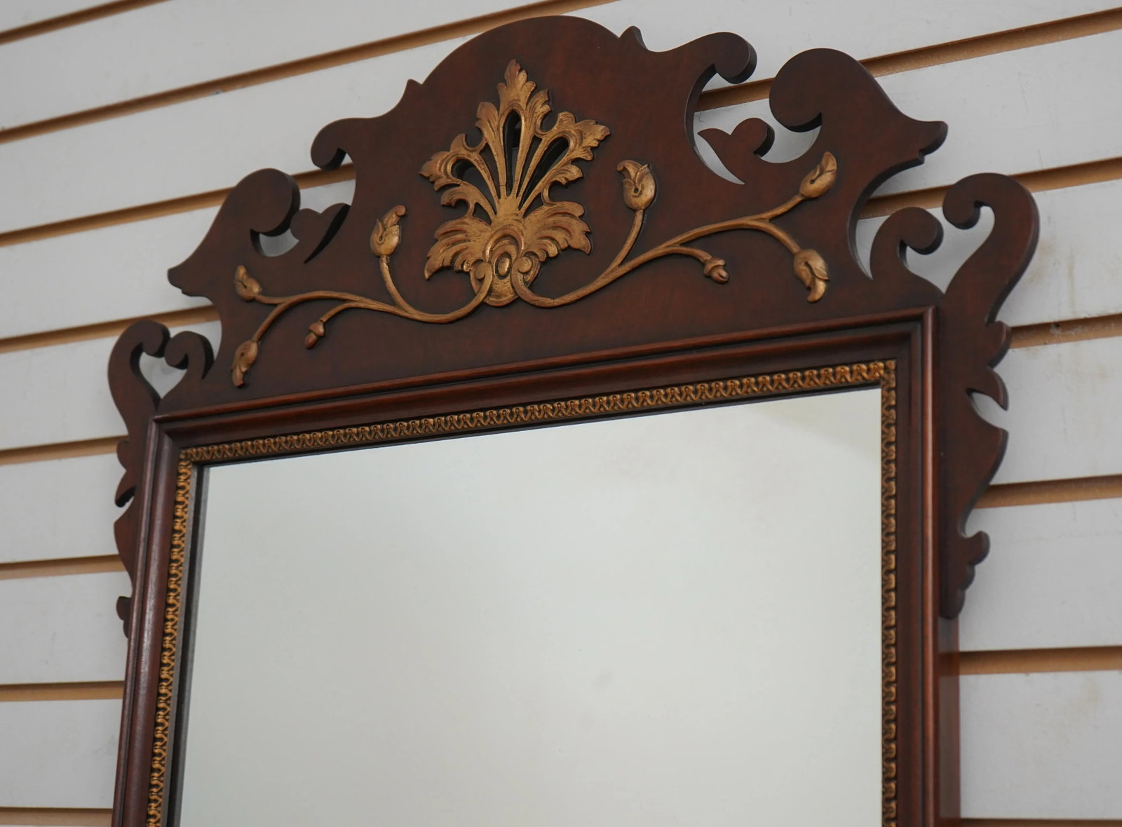Kindel Vintage Chippendale Mahogany Mirror - 3