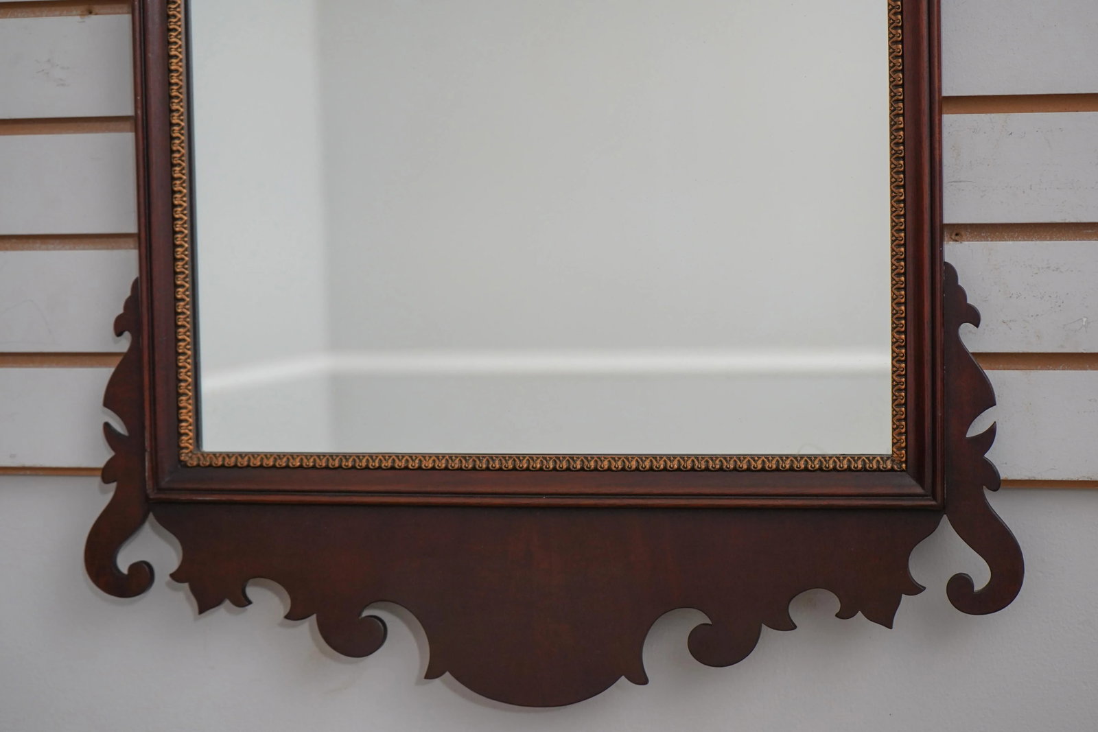 Kindel Vintage Chippendale Mahogany Mirror - 4