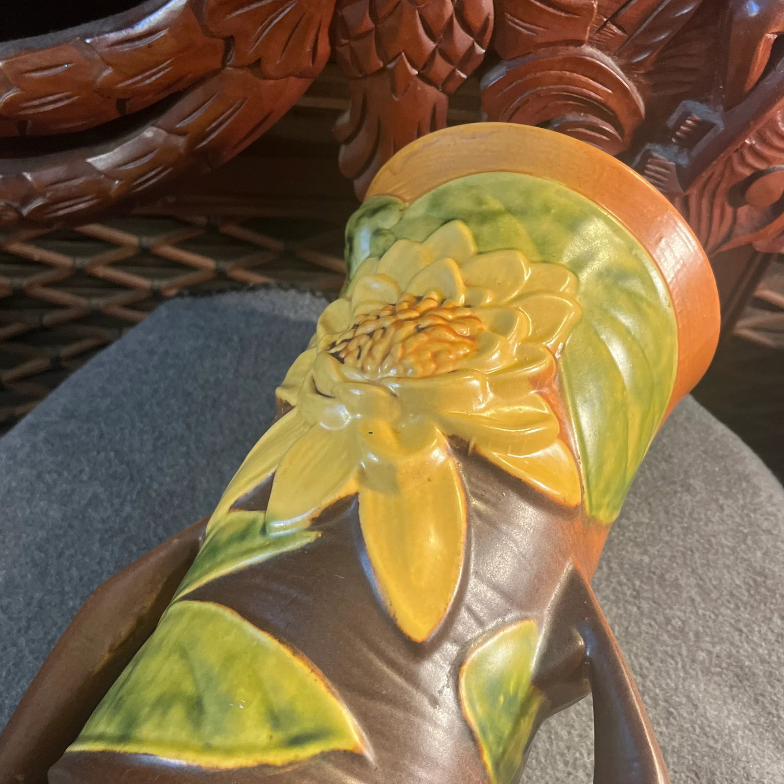 Large Vintage Roseville Water Lily Art Pottery Double Handled Vase - 9