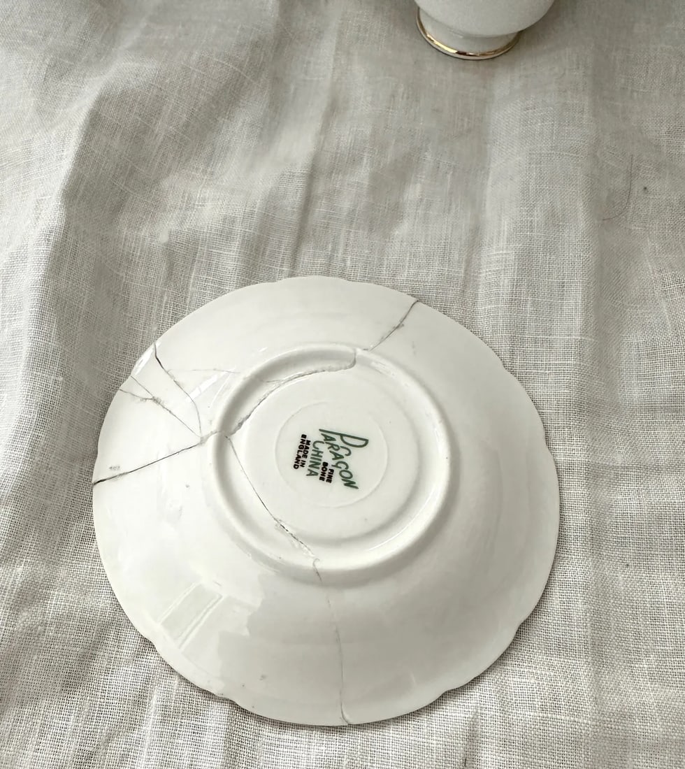 Vintage Paragon Fine Bone China Cup/Saucer Set- 12 Pieces - 10