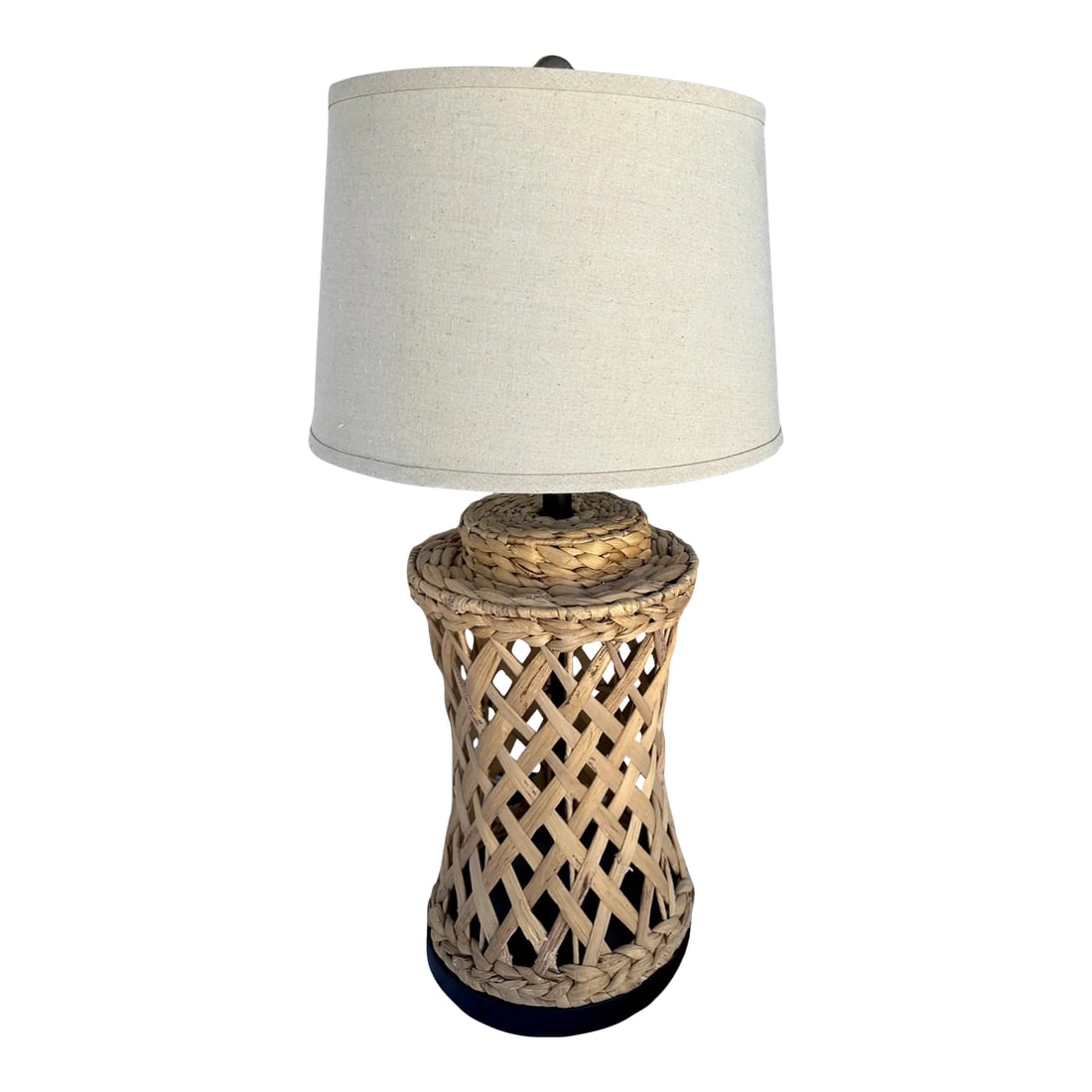 Coastal Raffia Lattice Table Lamp W/Shade: Natural Raffia Lattice Table lamp with shade in neutral. Perfect for a coastal home or farmhouse chic. 22in h to socket 31in h to finial 10in round 11in h x 15 shade Make sure to follow me, I have fla