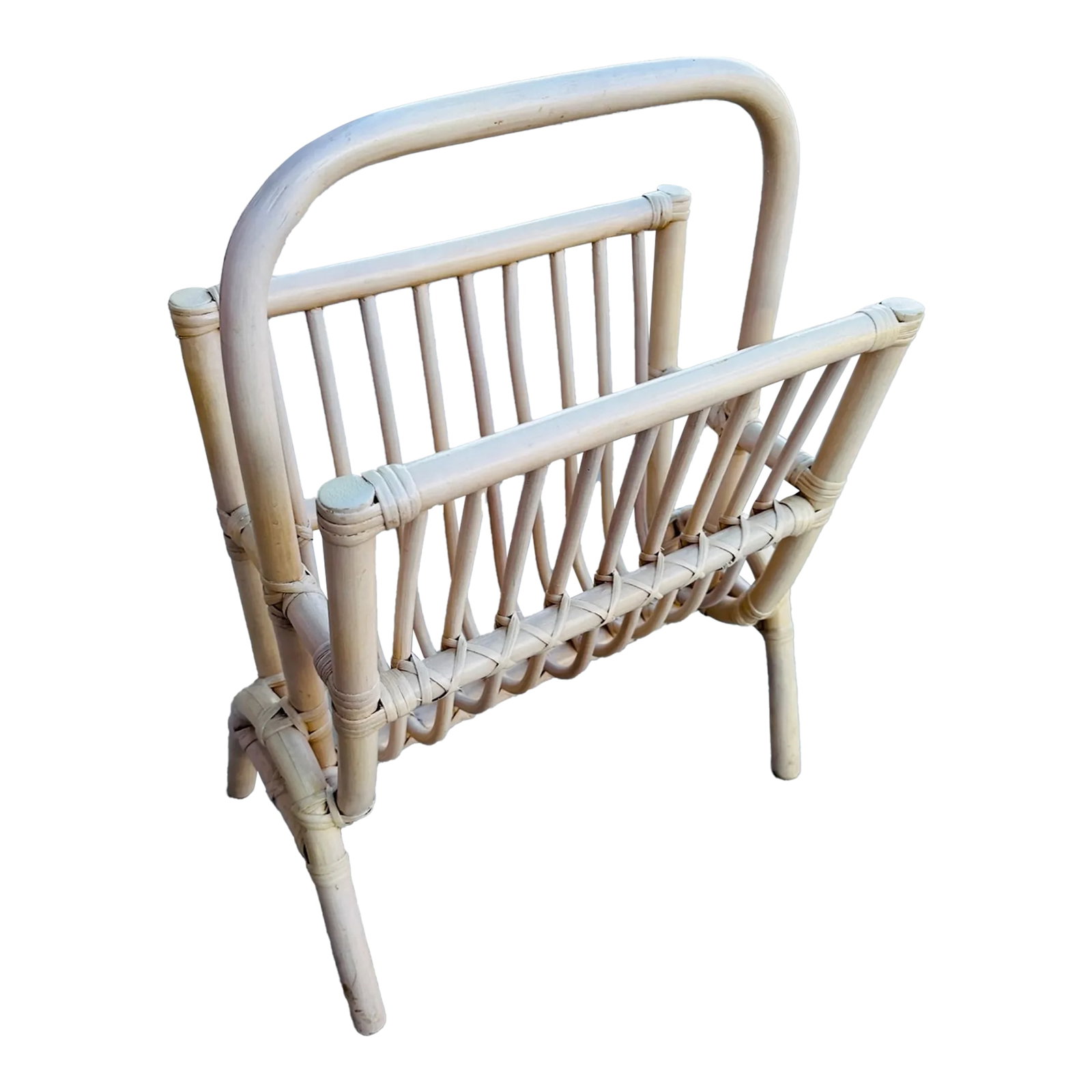 Vintage Blonde Bamboo Magazine Rack: Vintage Blonde Bamboo Magazine Rack, great for a boho/70's vibe. Perfect for books or magazine or even yarn if your a knitter. 24.5in h x 18in w x 10.5in d Make sure to follow me, I have flash sales