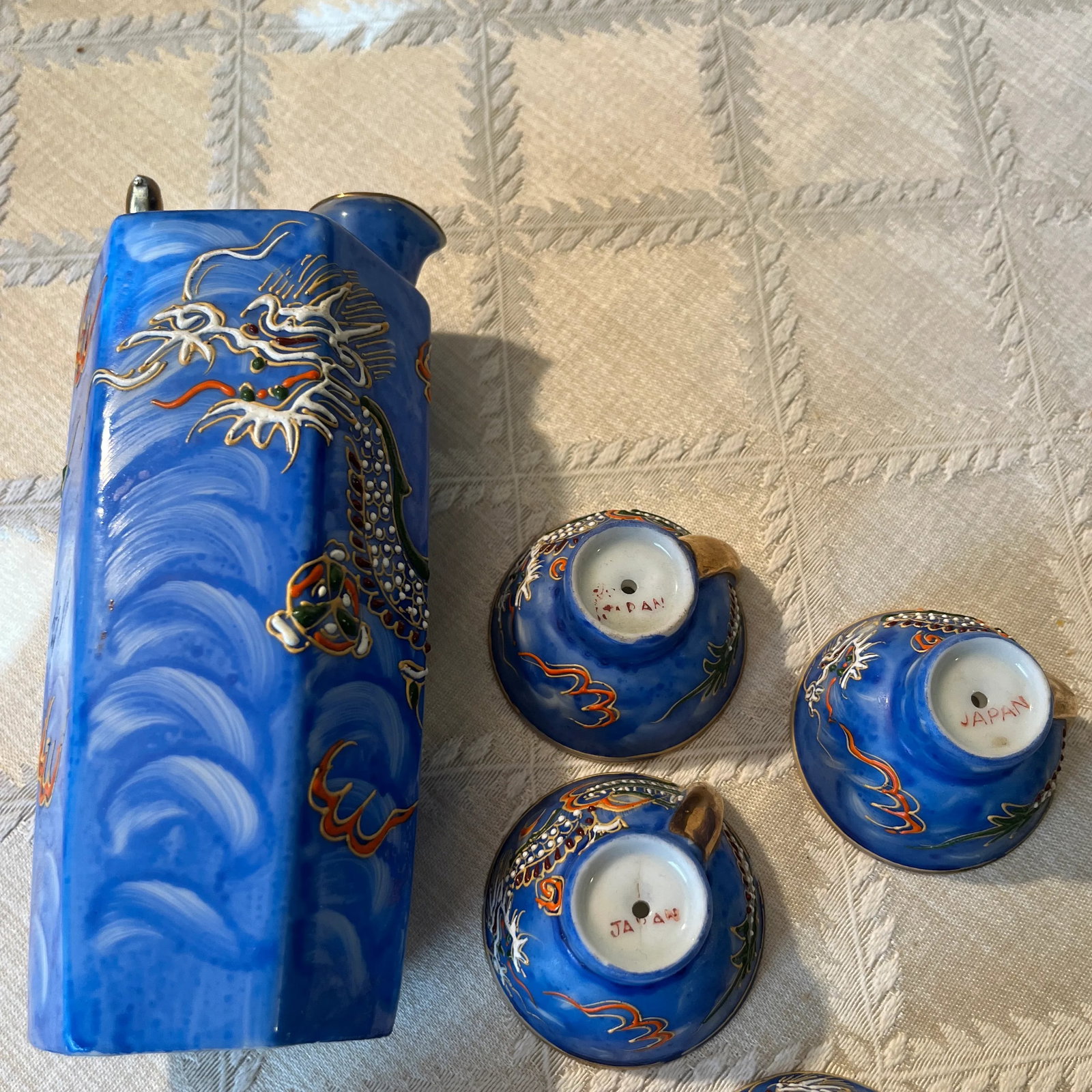 Vintage Moriage Dragonware Sake Set- 7 Pieces - 5