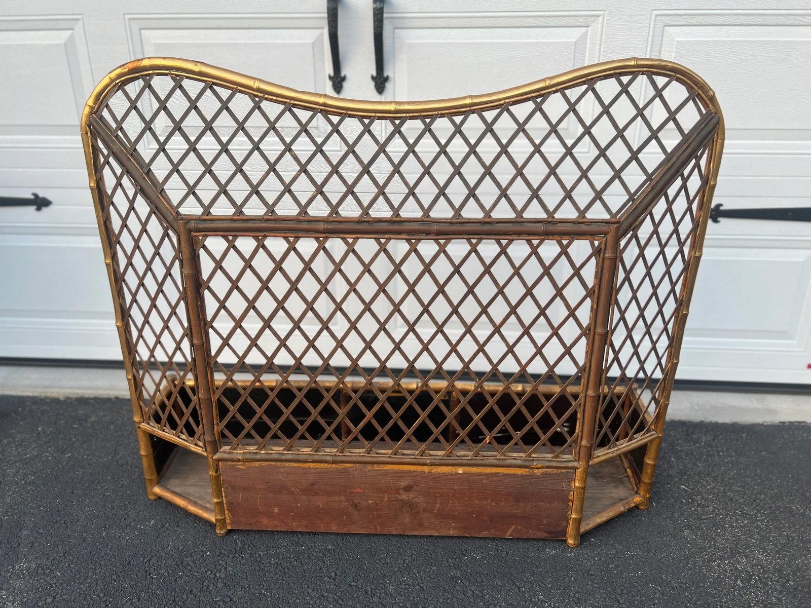 Fine & Unusual 19th Century Chinoiserie Decorated Gilt Bamboo Fire Screen - 11