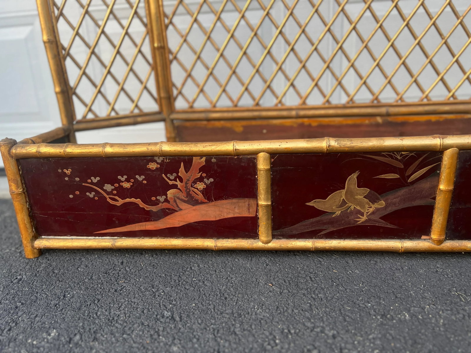 Fine & Unusual 19th Century Chinoiserie Decorated Gilt Bamboo Fire Screen - 7