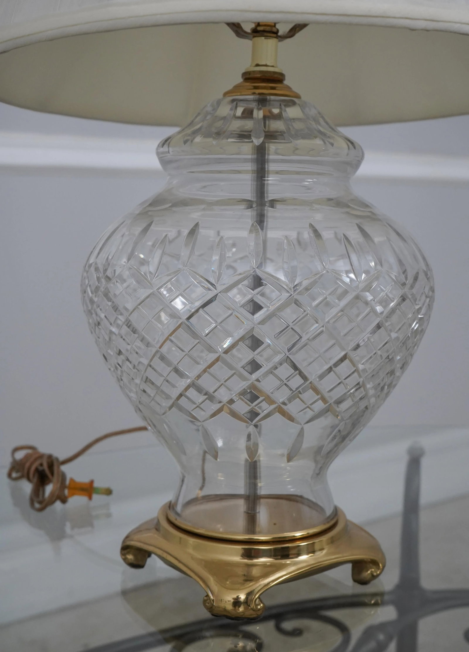 Ethan Allen Crystal & Brass Table Lamp W. Shade - 6