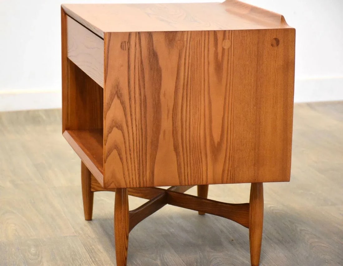 Heywood Wakefield Oak Nightstand - 3