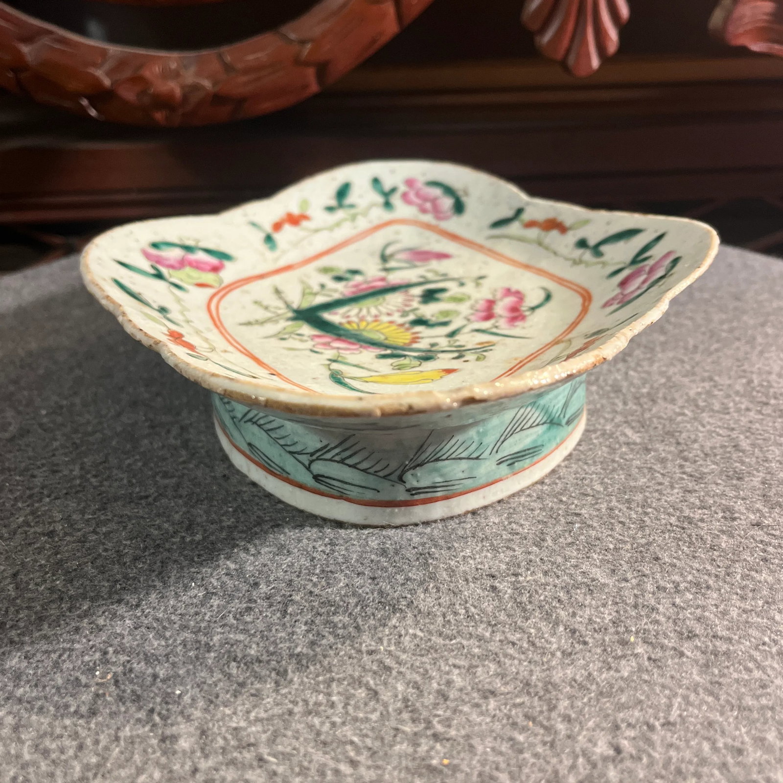 Antique Chinese Export Famille Rose Pedestal Plate - 2
