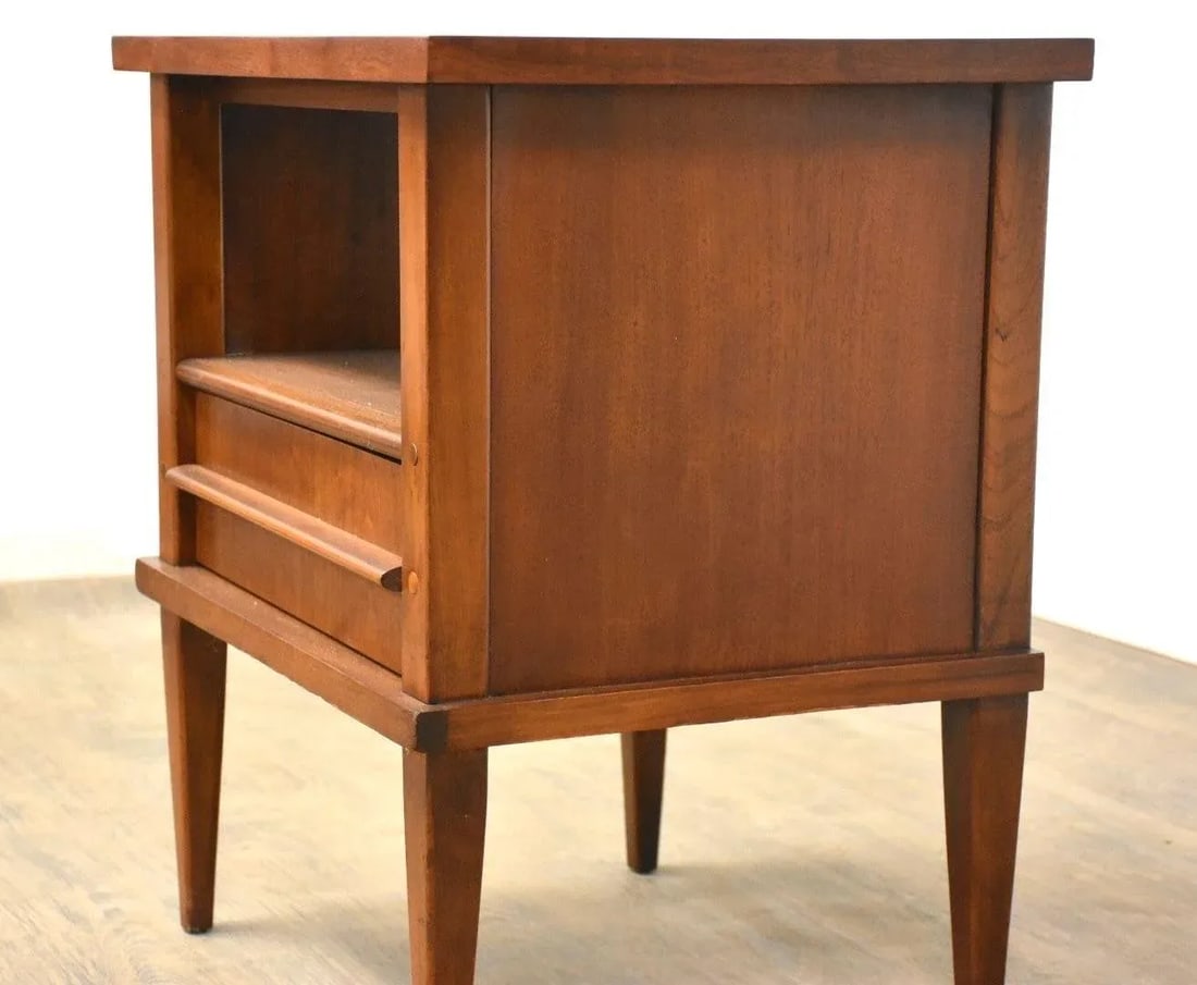 Walnut Nightstand by Kent Coffey Simplicite - 3