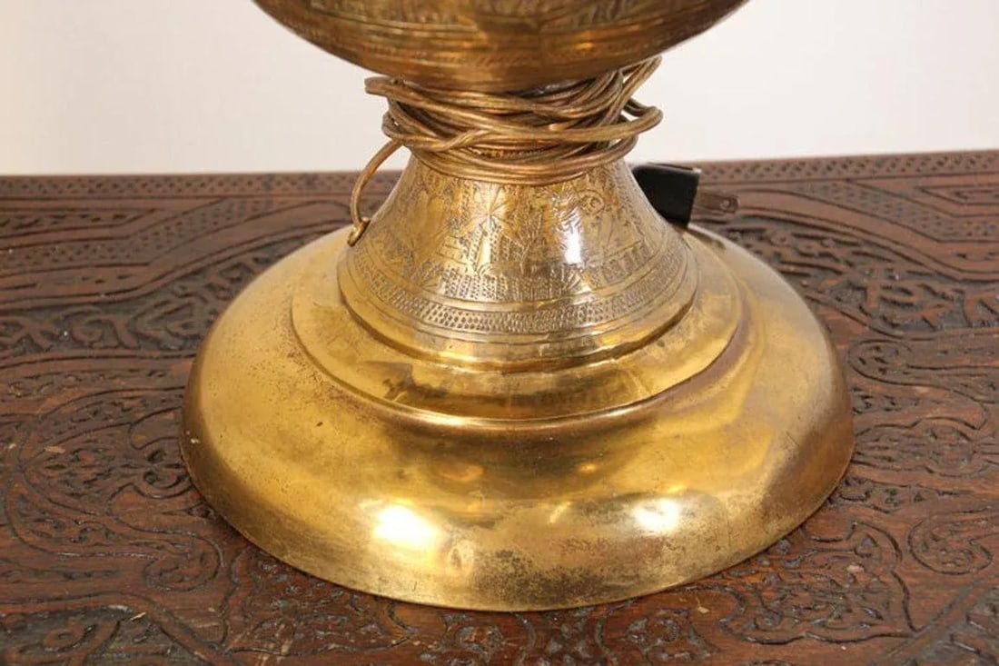 Antique Moorish Brass Table Lamp With Arabic Script - 7
