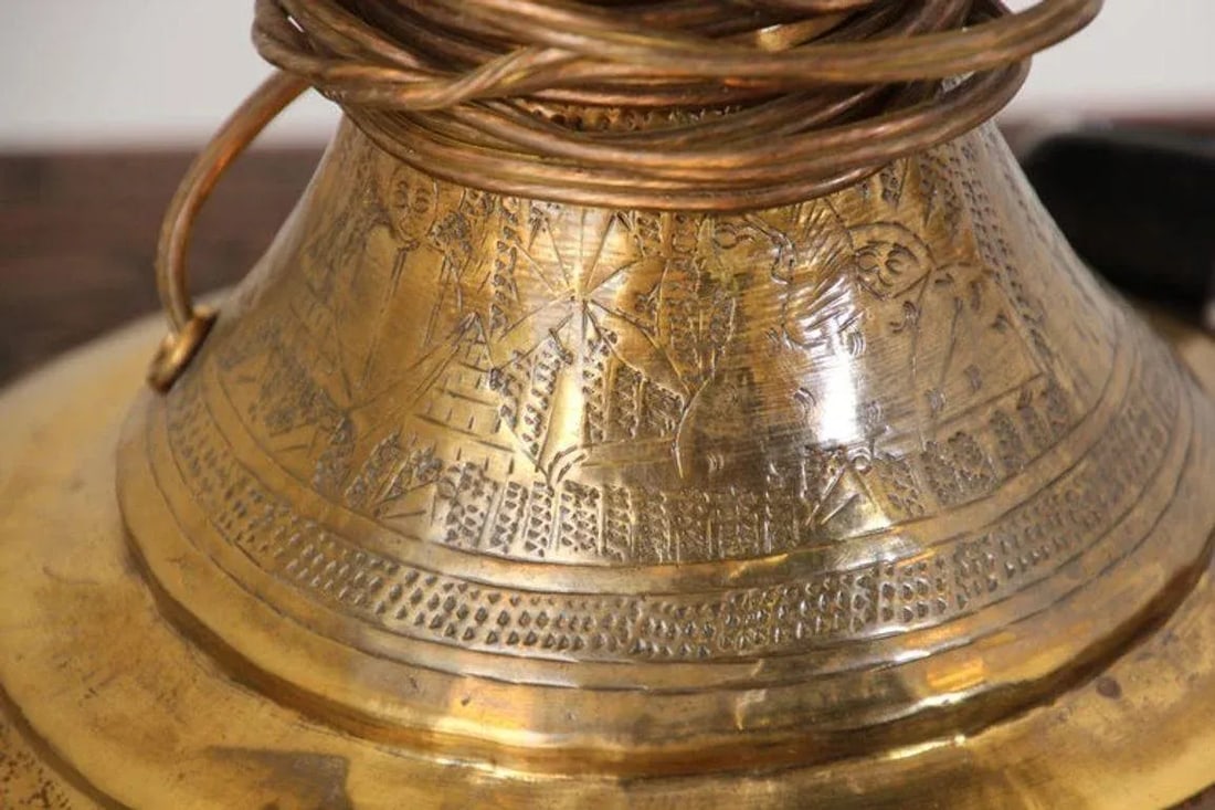Antique Moorish Brass Table Lamp With Arabic Script - 8