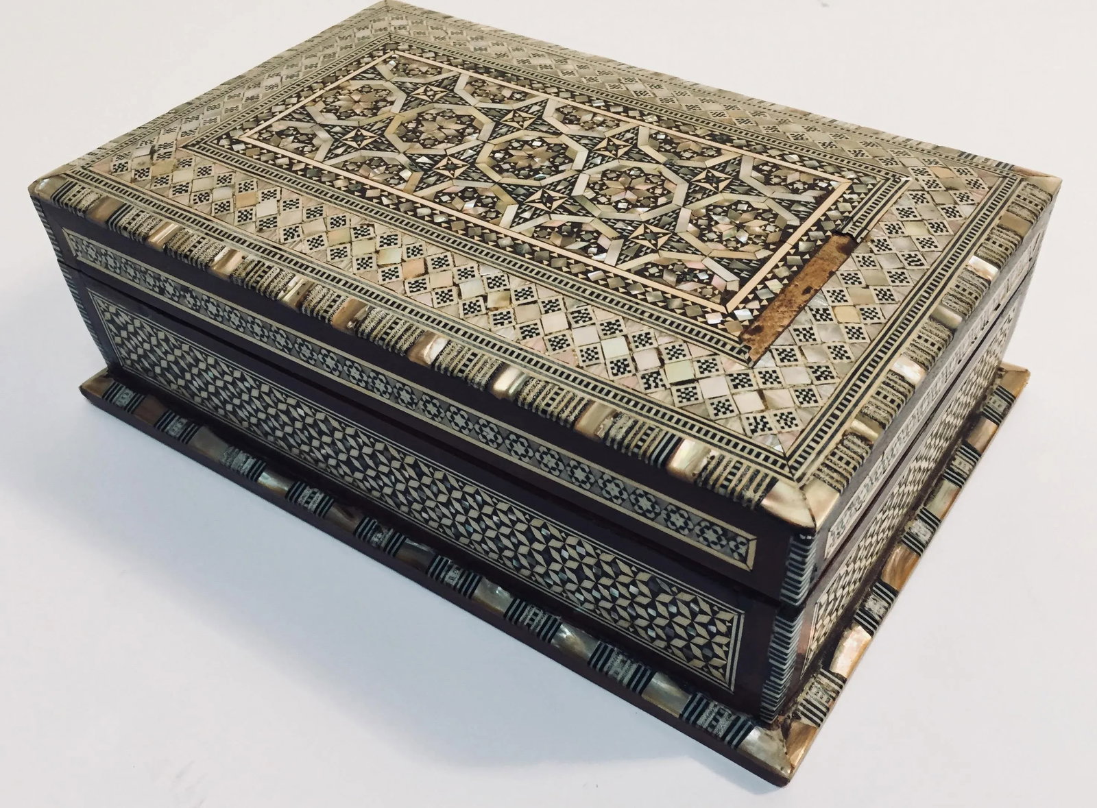Vintage Middle Eastern Moorish Mosaic Marquetry Inlay Box - 12