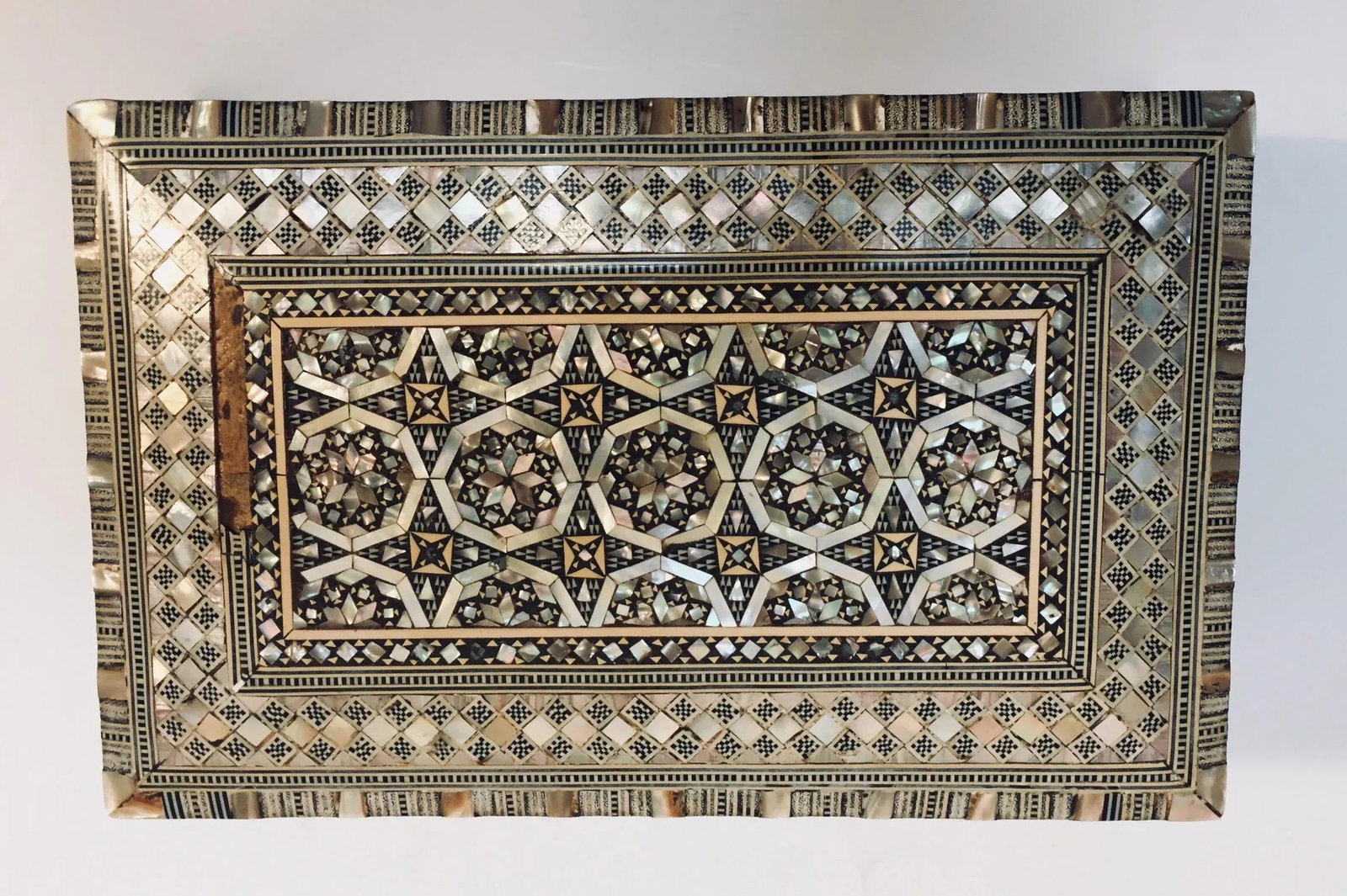 Vintage Middle Eastern Moorish Mosaic Marquetry Inlay Box - 4