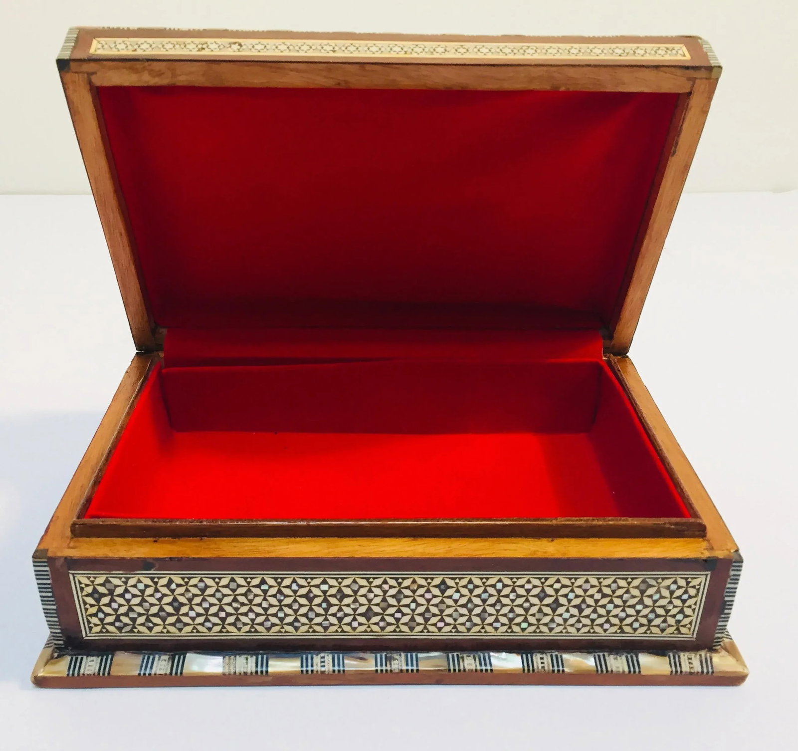 Vintage Middle Eastern Moorish Mosaic Marquetry Inlay Box - 8