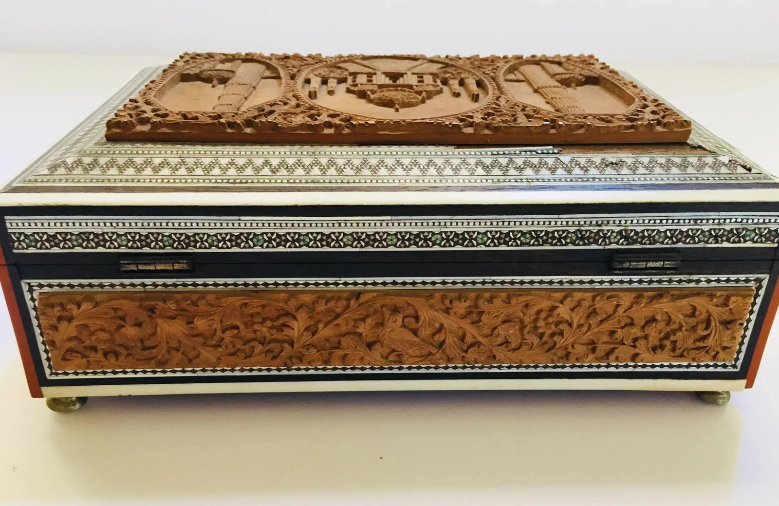 19th Century Anglo-Indian Jewelry Box With Lidded Compartments - 11