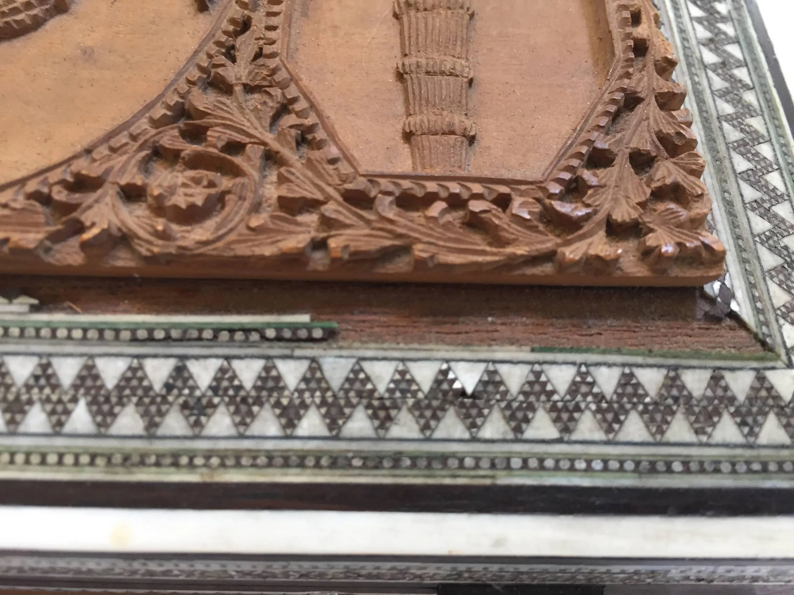 19th Century Anglo-Indian Jewelry Box With Lidded Compartments - 12