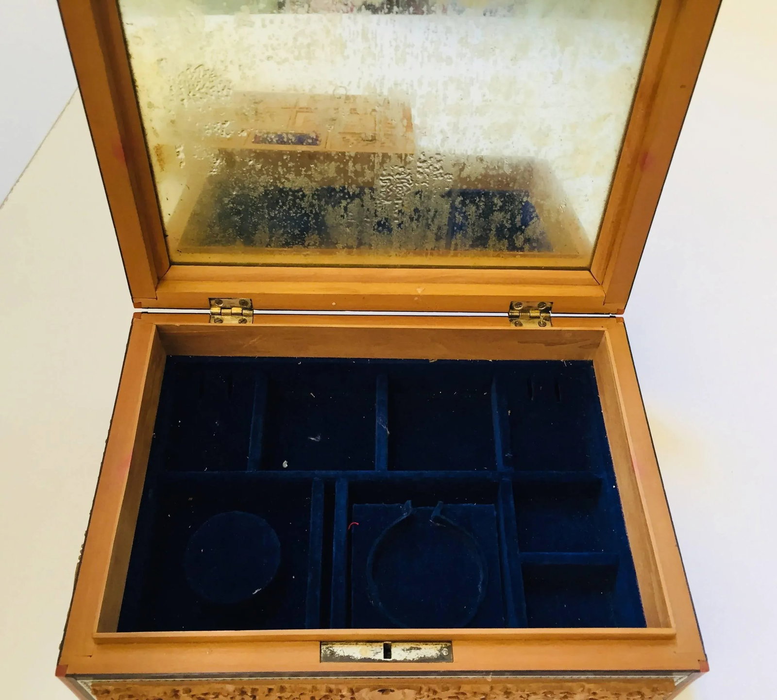 19th Century Anglo-Indian Jewelry Box With Lidded Compartments - 4