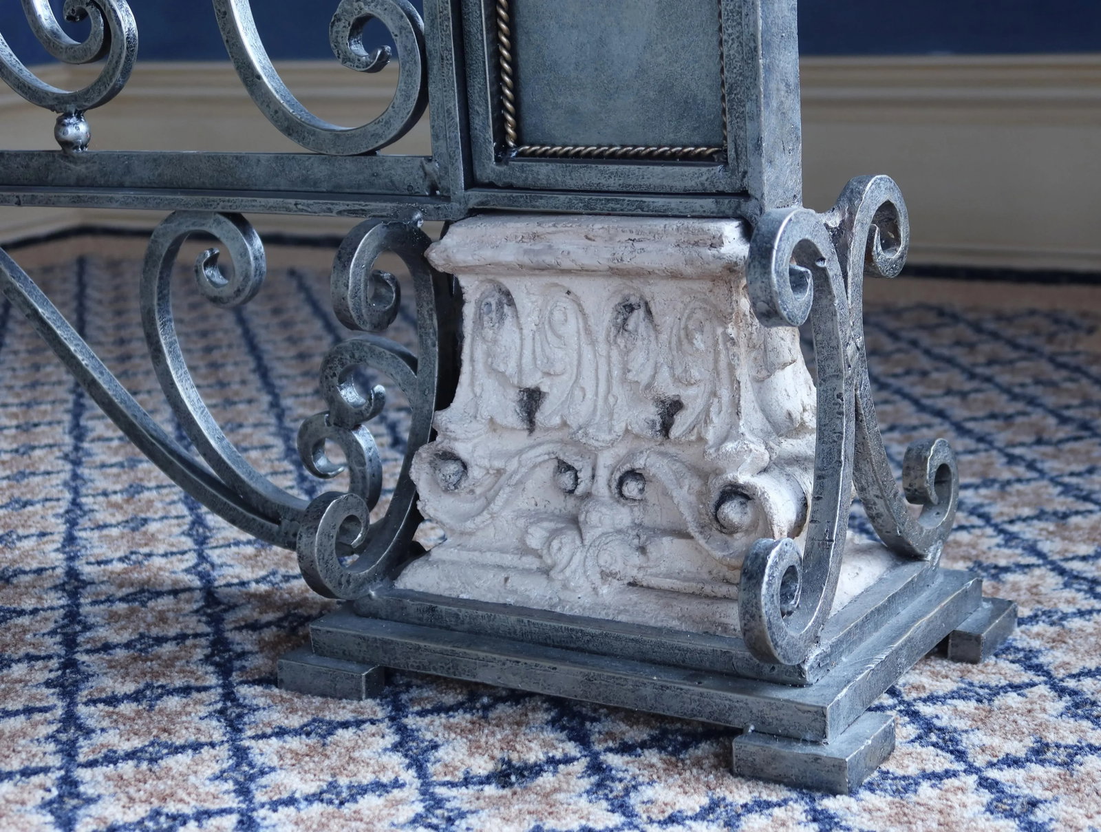 Large Wrought Iron Decorated Silver Wall Gate - 8