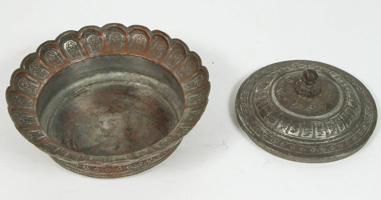 Decorative Tinned Copper Persian Box With Lid - 4