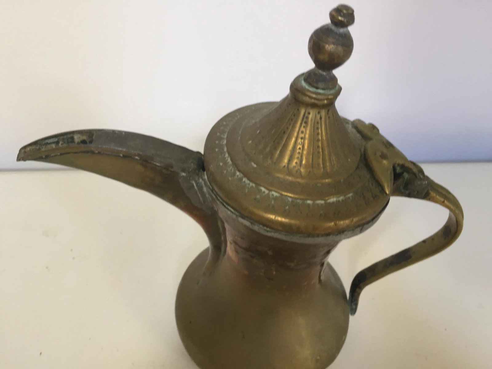 Middle Eastern Dallah Arabic Copper and Brass Coffee Pot - 3