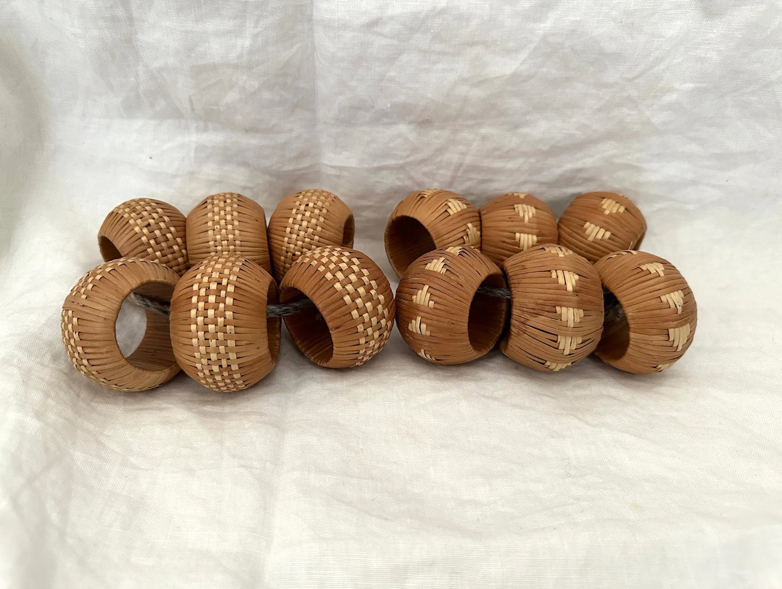 Set of 12 Vintage Woven Rattan Boho Napkin Rings - 3