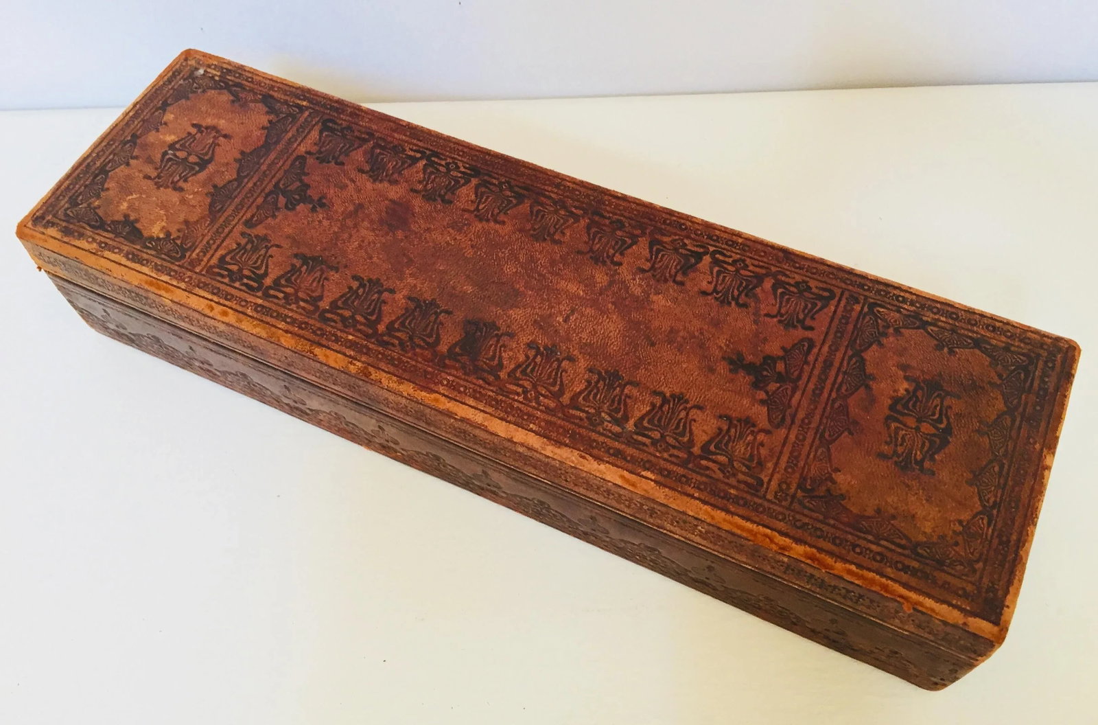 Antique French "A La Marquise De Sevigne Paris" Glove Box - 10