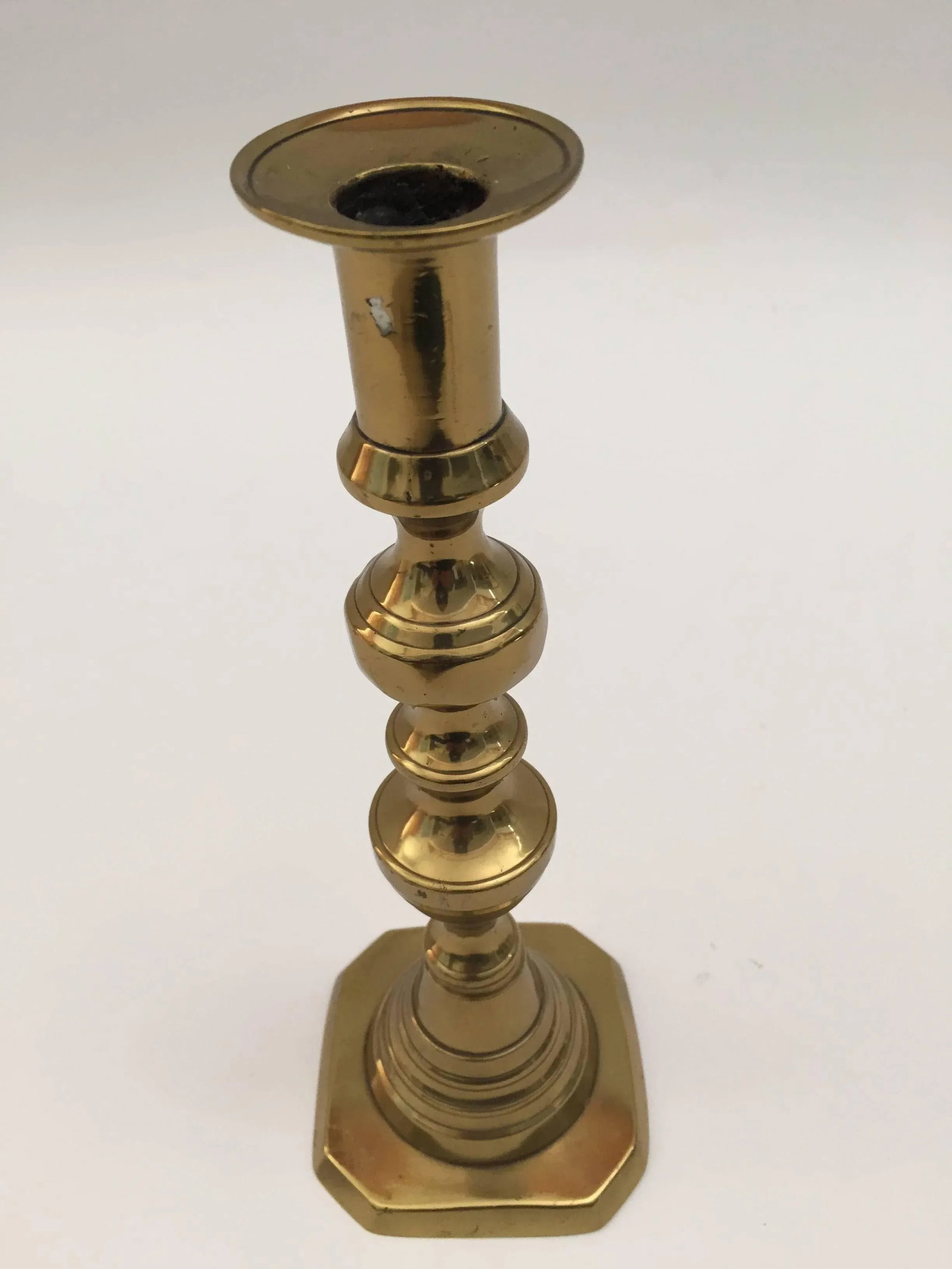 19th C. Pair of Victorian English Brass Beehive Candlesticks - 5