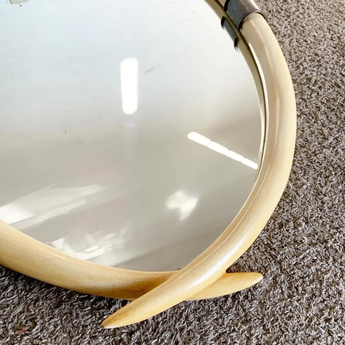 1970s Faux Elephant Tusk and Brass Wall Mirror by Chapman - 4