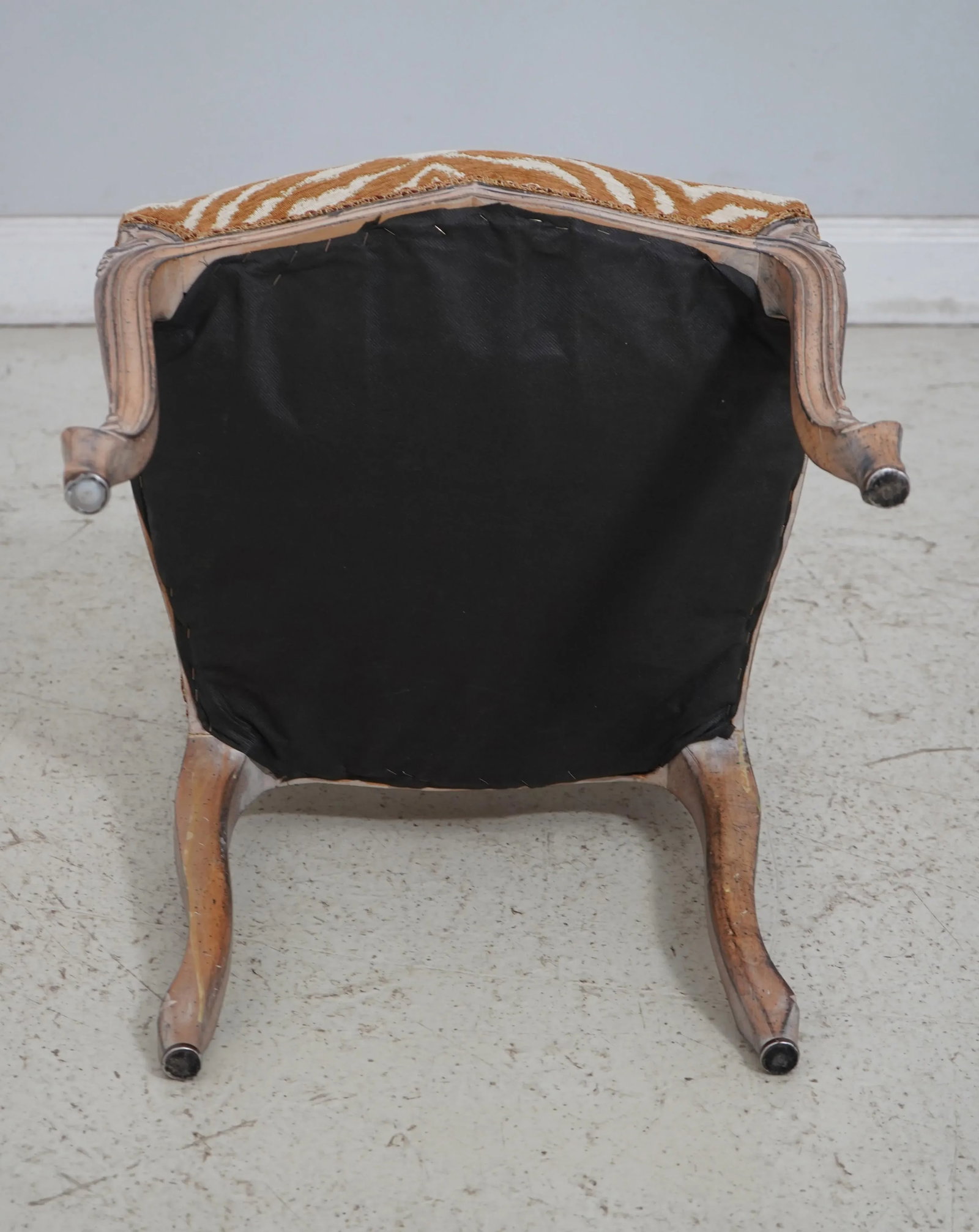 Pair French Louis XV Carved Frame Upholstered Side Chairs - 12