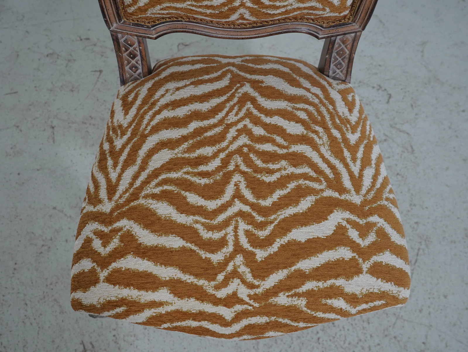Pair French Louis XV Carved Frame Upholstered Side Chairs - 8