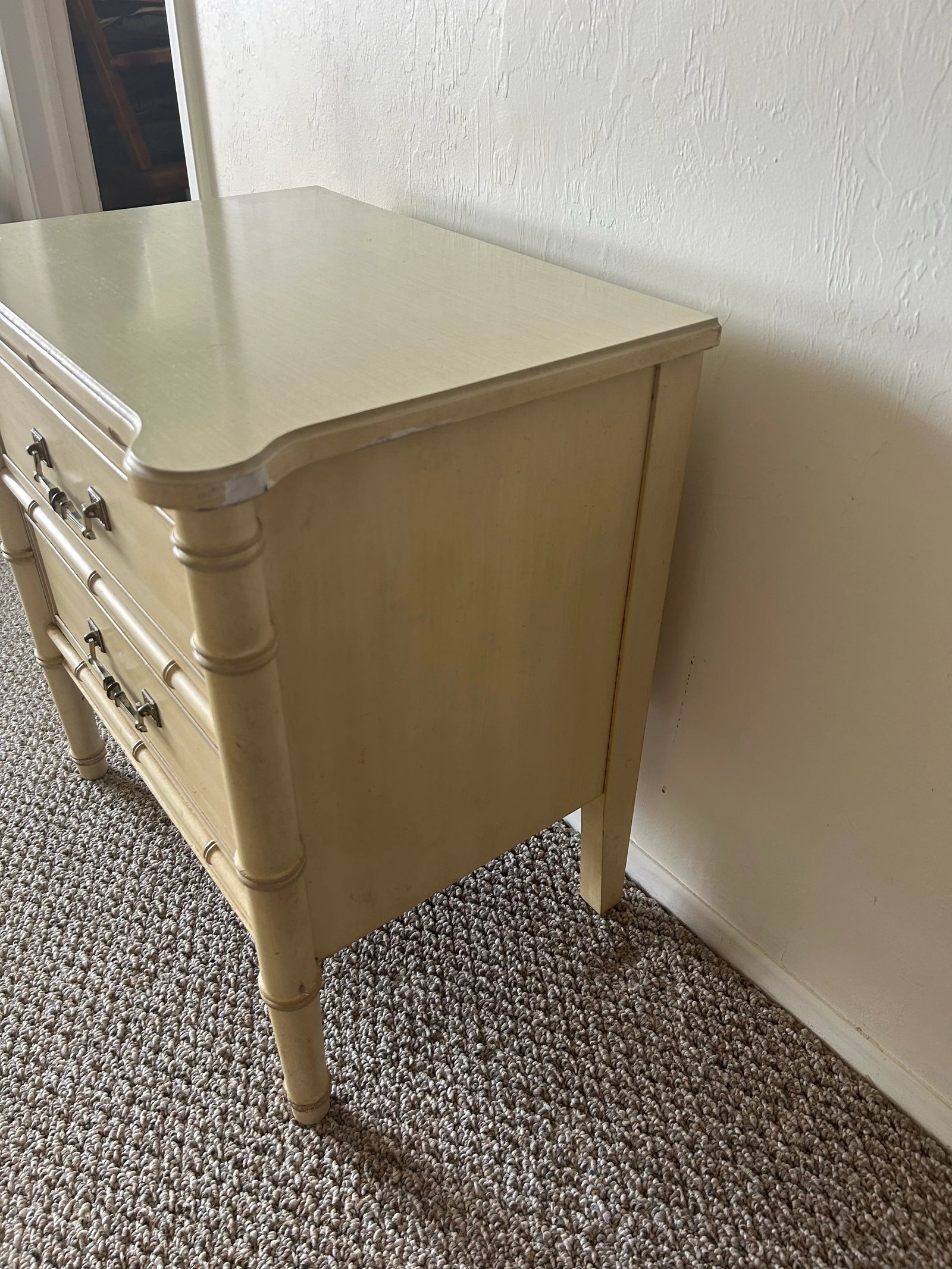 Mid 20th Century Henry Link Coastal White Cream Nightstand - 7