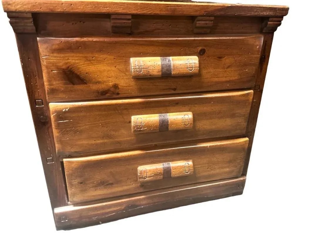 Henry Link Vintage Link Taylor 'Rawhide' Series Chest and Hutch - Made in North Carolina in 1976 - 3