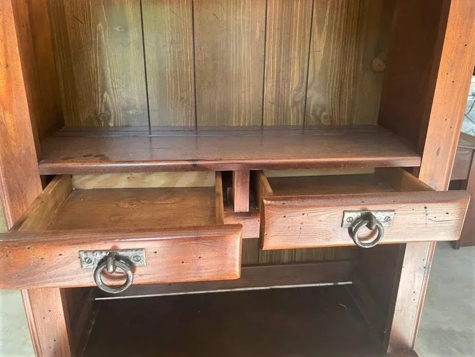 Henry Link Vintage Link Taylor 'Rawhide' Series Chest and Hutch - Made in North Carolina in 1976 - 4