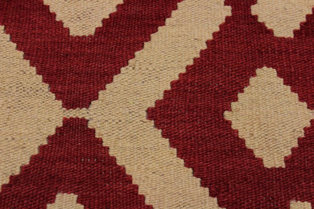 Contemporary Kilim Red/Ivory Hand-Woven Wool Rug - 4'3 X 5'8 - 4