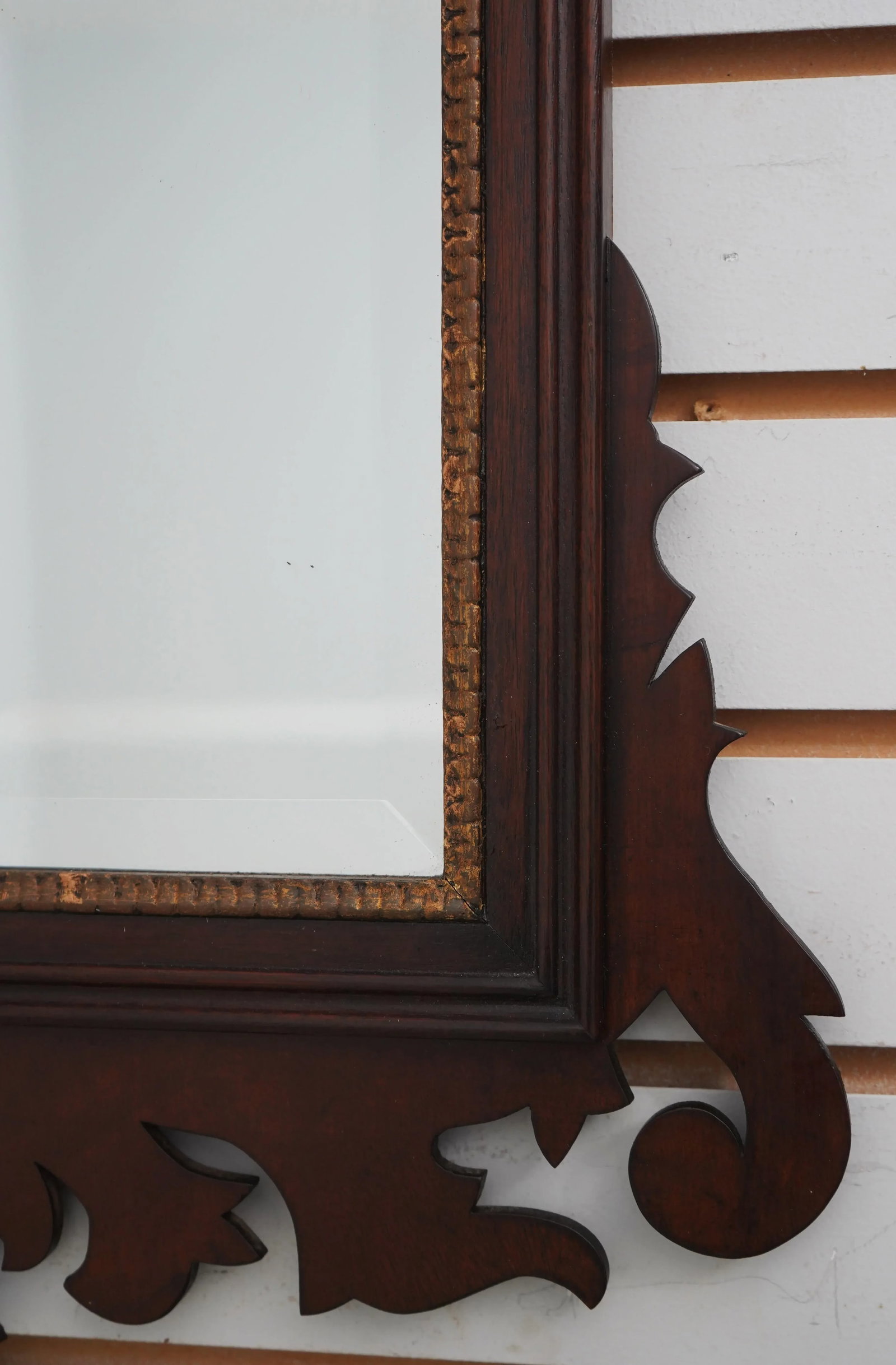 Henkel Harris Model H-5 Mahogany Chippendale Mirror - 4