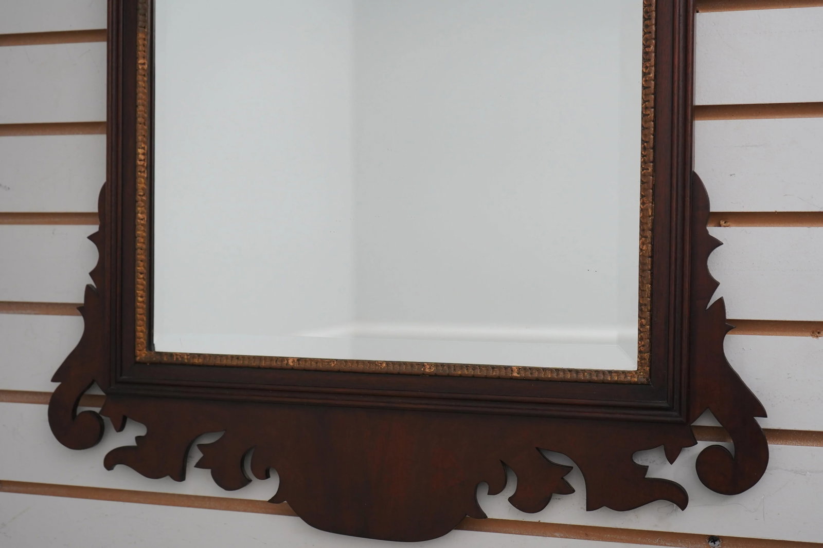 Henkel Harris Model H-5 Mahogany Chippendale Mirror - 7