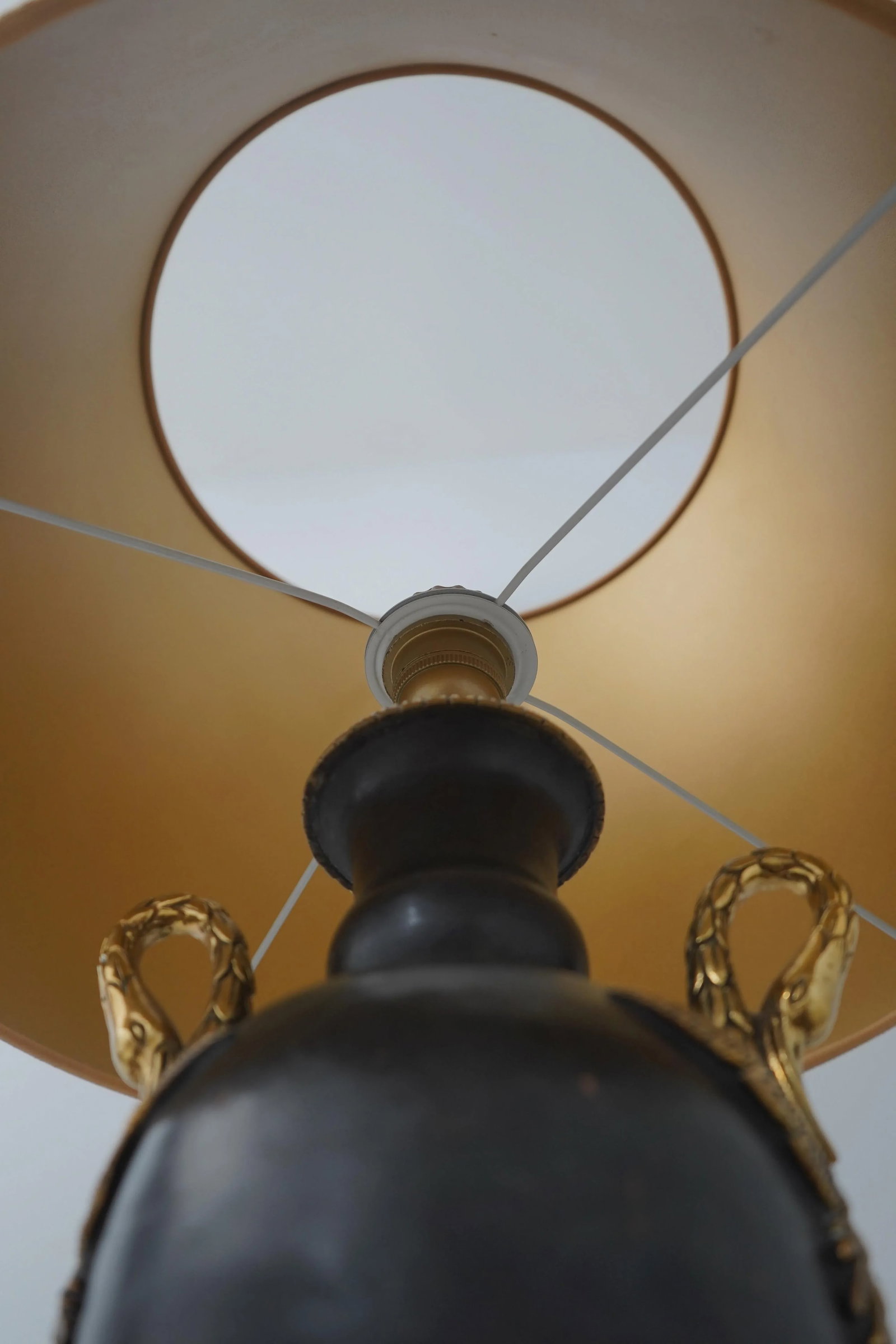 Maitland Smith Bronze & Brass Regency Urn Table Lamp - 9