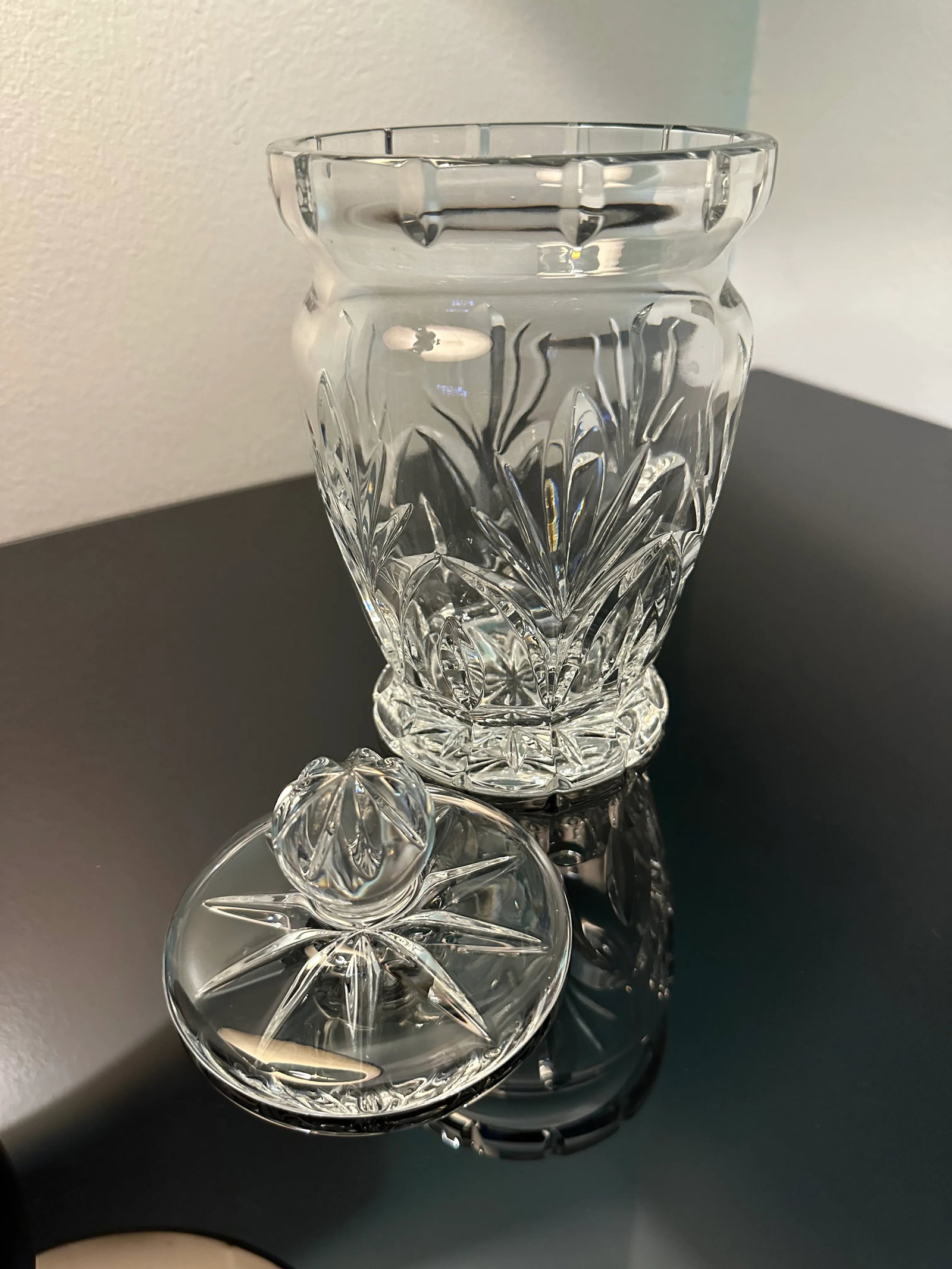 Canterbury Marquis Waterford Crystal Glass Biscuit Jar - 8