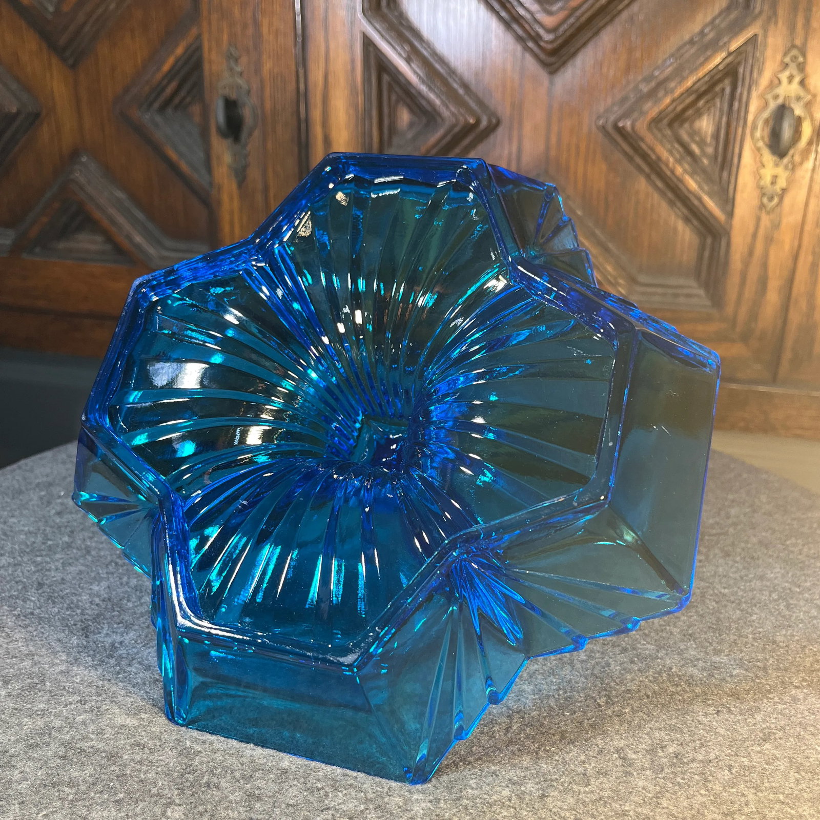 Mid 20th Century Art Deco Blue Indiana Tiara Glass Divided Dish Pyramid Handle - 9