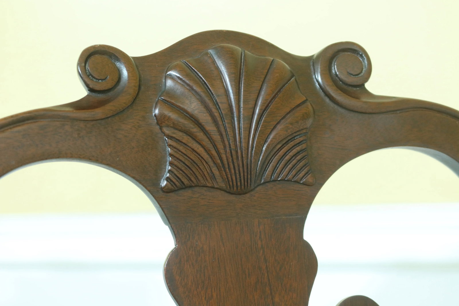 Pair of Stickley Philadelphia Queen Anne Dining Room Arm Chairs - 5